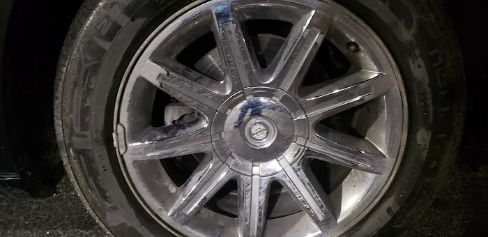 Best Car Wash Picture 3