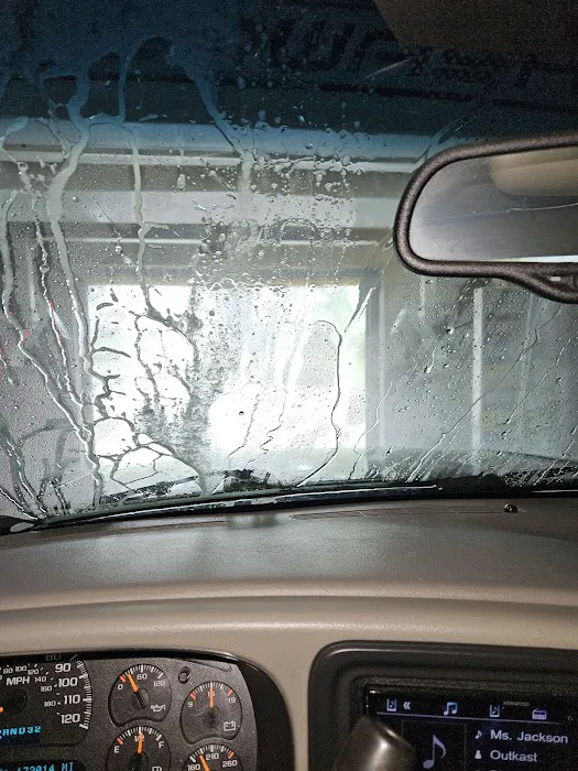 Car Wash Picture 3
