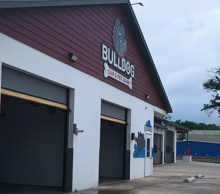 BULLDOG CAR & PET WASH Picture 8