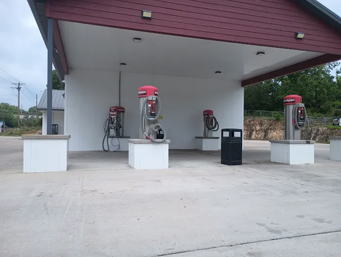 BULLDOG CAR & PET WASH Picture 9