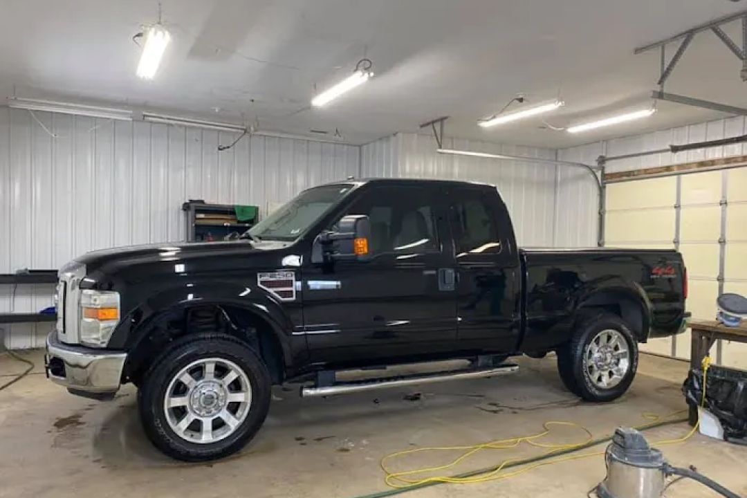 Hutch's Automotive Detailing