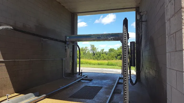 The Baywash Car Wash Picture 3