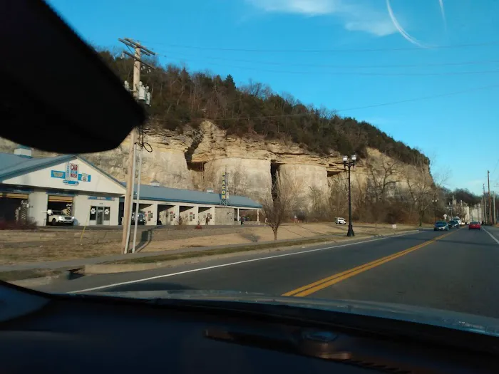 Beacon Car Wash Picture 4