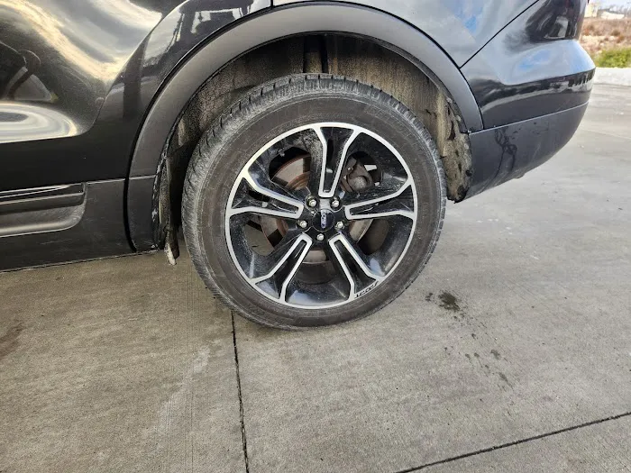 Chubby's Car Wash LLC Picture 5