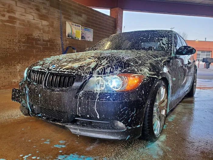 Plaza Self Service Car Wash Picture 4