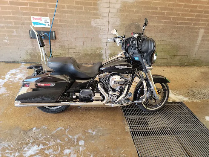 Plaza Self Service Car Wash Picture 5