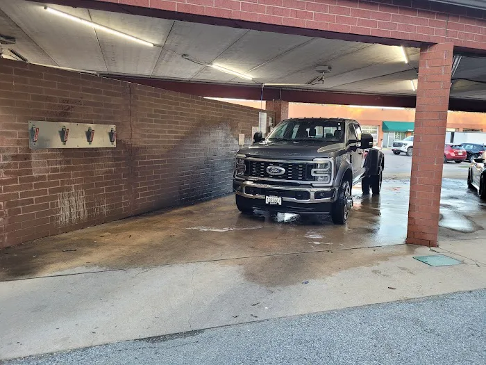 Plaza Self Service Car Wash Picture 2