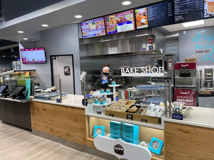 Tidal Wave Wash Center Picture 5