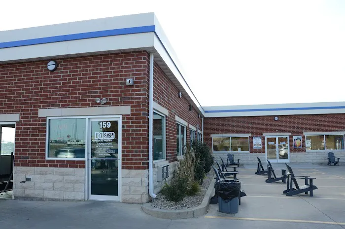 Detail Driven Car Wash Picture 5