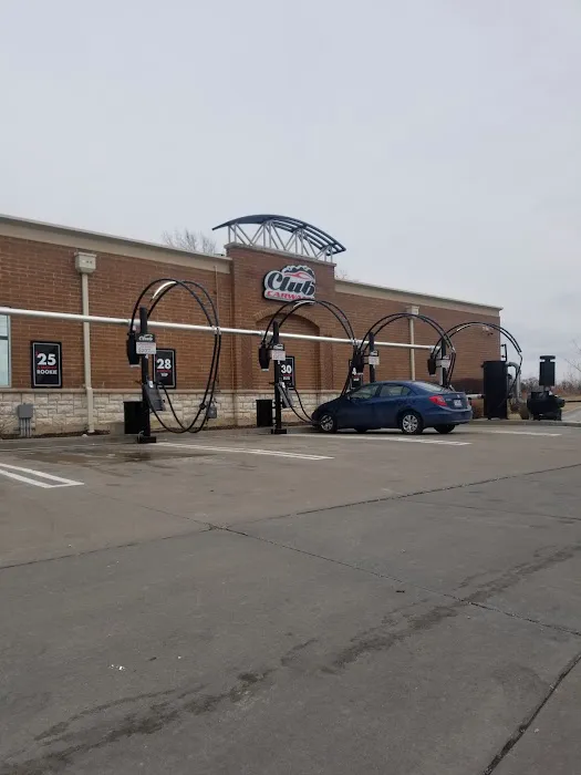 Club Car Wash Picture 6