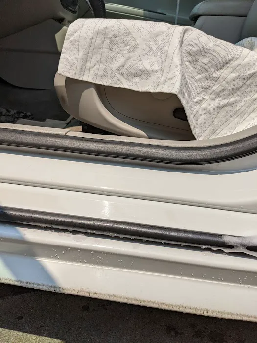 Club Car Wash Picture 8