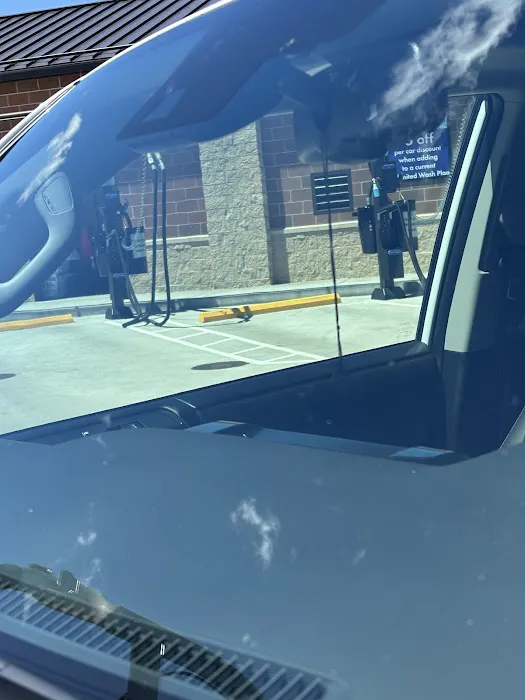 Scrubbles Car Wash Picture 5