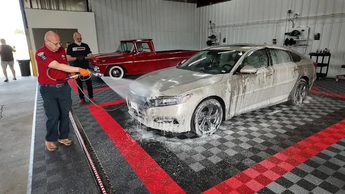 The Bays at Car Supplies Warehouse O'fallon Picture 6