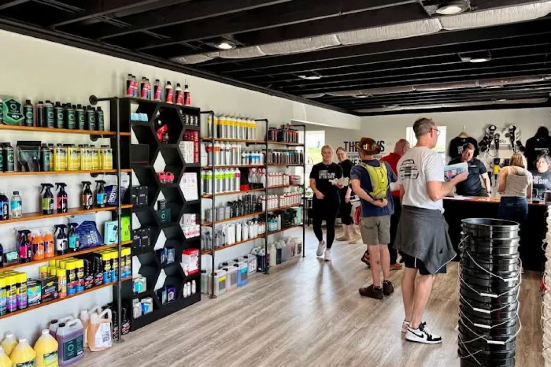 The Bays at Car Supplies Warehouse O'fallon