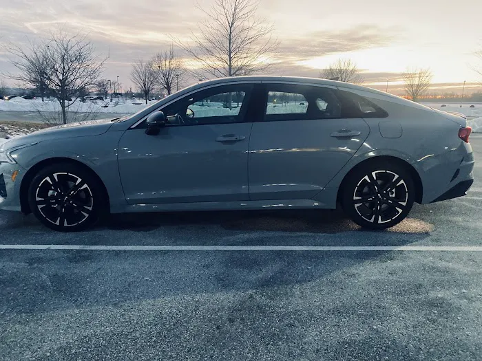 Club Car Wash Picture 8