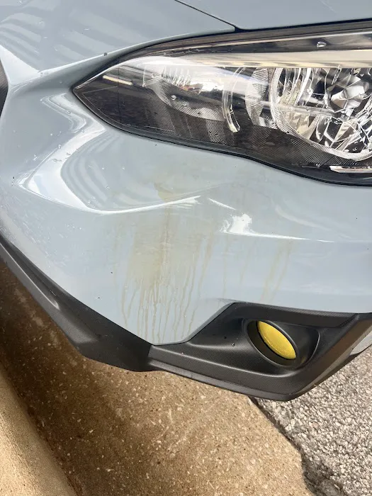 Country Club Car Wash Picture 4