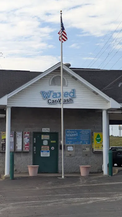 Waxed Car Wash Picture 4