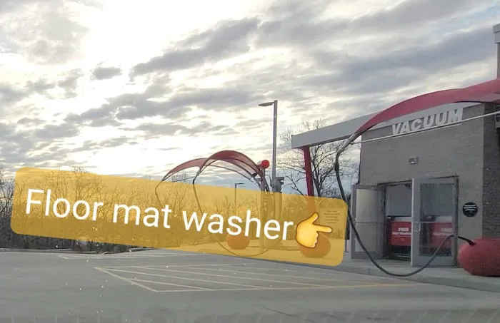 Tommy's Express® Car Wash Picture 10