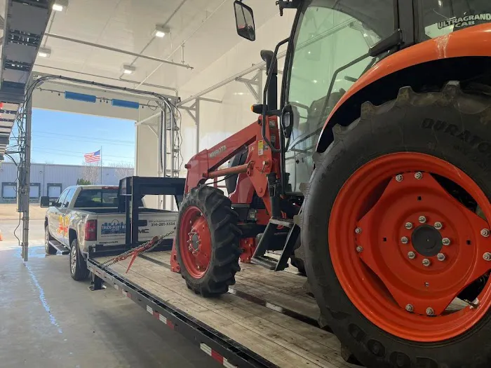 Fl Truck Wash & Fuel Picture 1