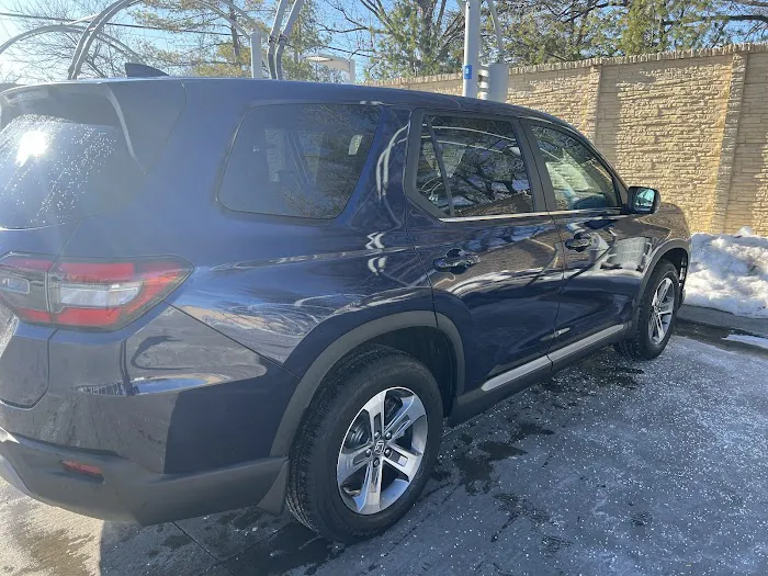 Brite WorX Car Washery Picture 8