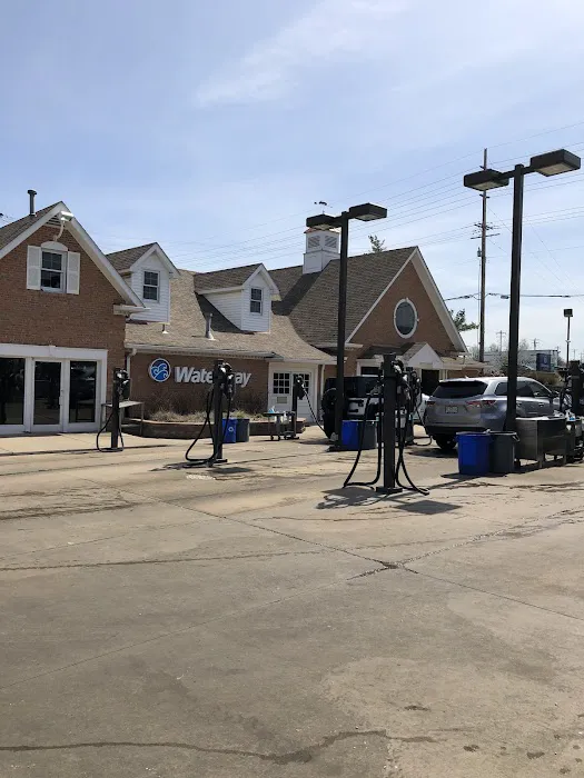 Waterway Carwash Picture 2