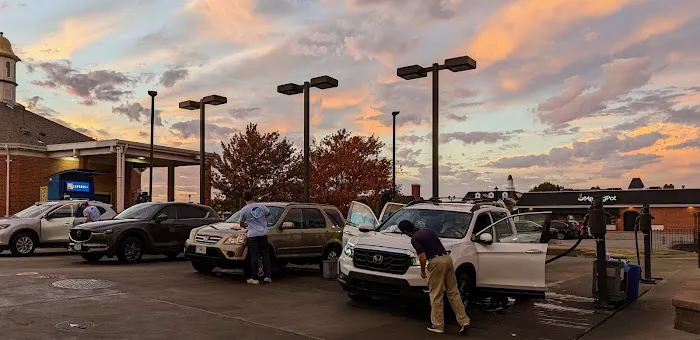Waterway Carwash Picture 8