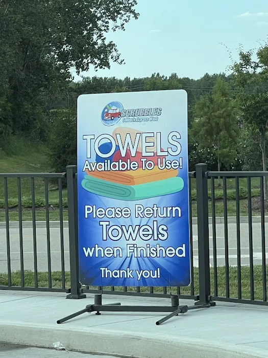 Scrubbles Car Wash Picture 7