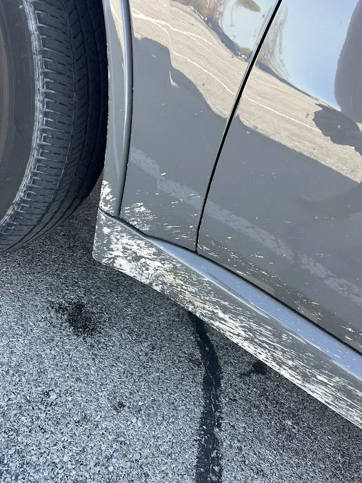 Country Club Car Wash Picture 6