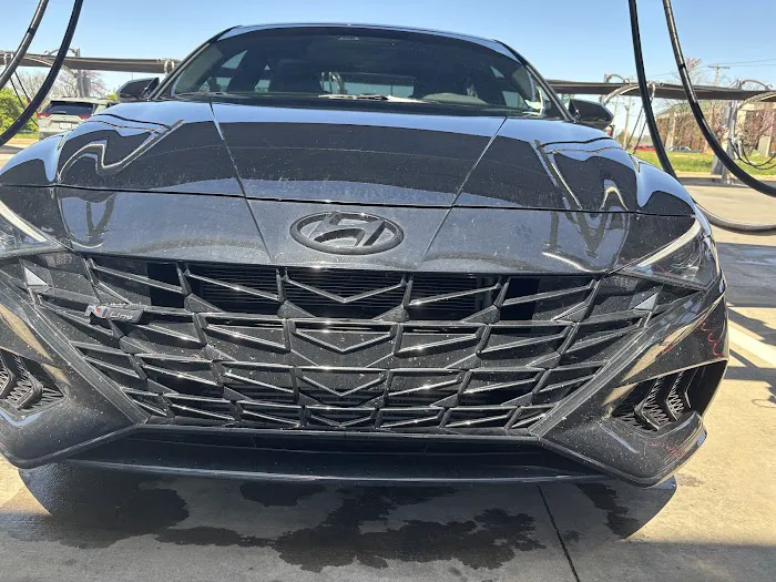 Club Car Wash Picture 7