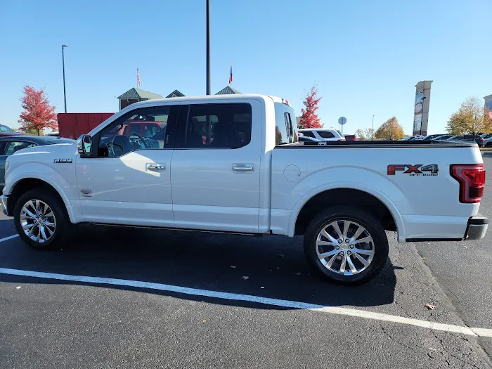 Speedy Car Wash Picture 9