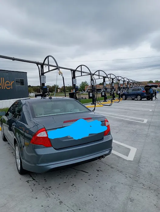 Scrubbles Car Wash Picture 2