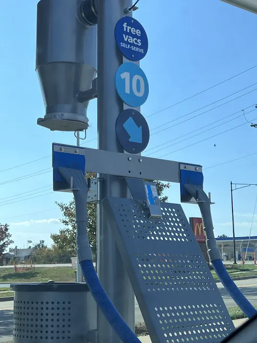 Waterway Carwash Picture 3