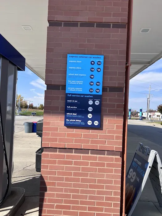 Waterway Carwash Picture 10