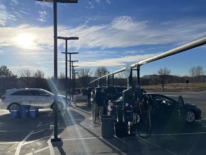 Waterway Carwash Picture 9