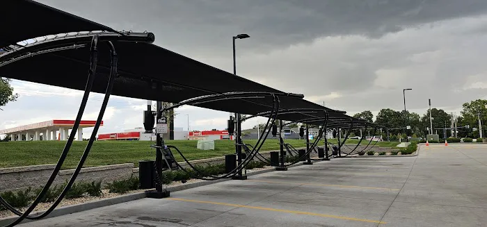 Club Car Wash Picture 9