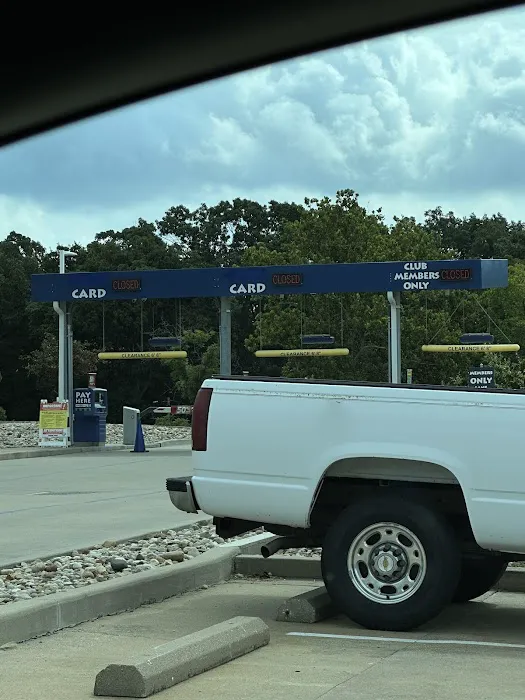 Zips Car Wash Picture 6