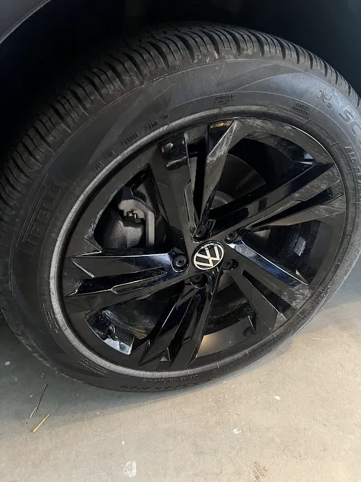 Zips Car Wash Picture 4