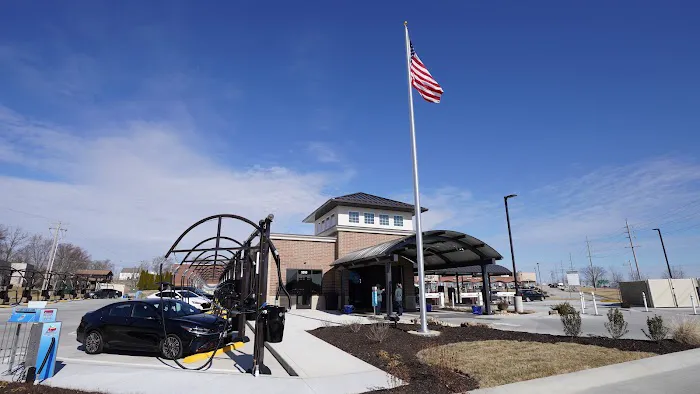 Scrubbles Car Wash Picture 1