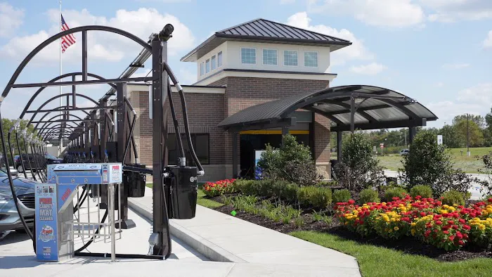 Scrubbles Car Wash Picture 2