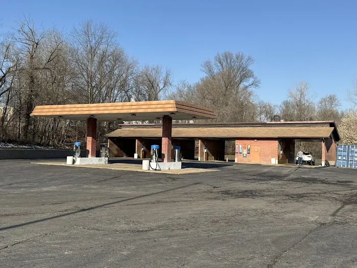 Kohler City Car Wash Picture 2