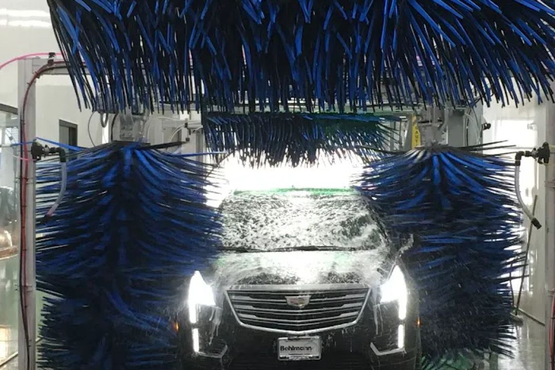 Tidal Wave Wash Center