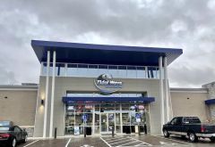 Tidal Wave Wash Center photo 4
