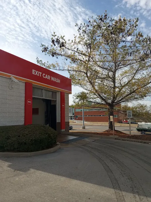 Circle K | Car Wash Picture 2