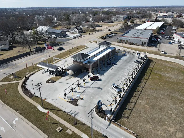 Scrubbles Car Wash Picture 1