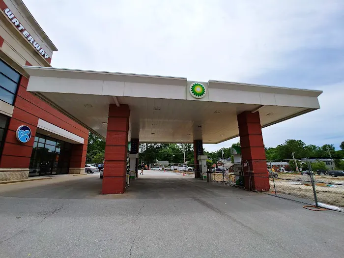 Waterway Carwash Picture 6