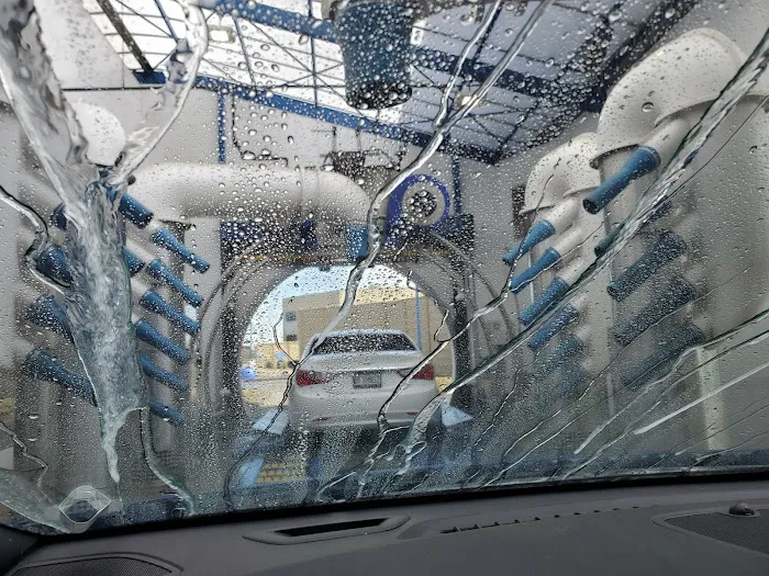 Brite WorX Car Washery Picture 9