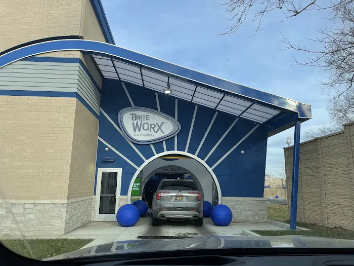Brite WorX Car Washery Picture 8