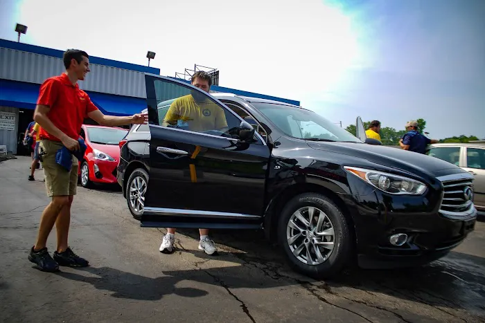 General Grant Car Wash and Detail Center Picture 7