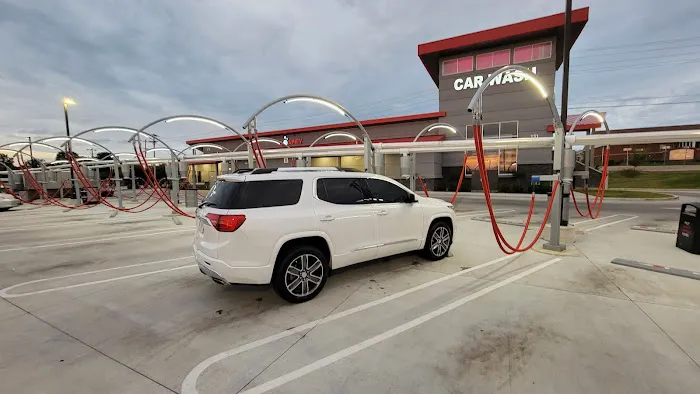 Soapify Car Wash Picture 6