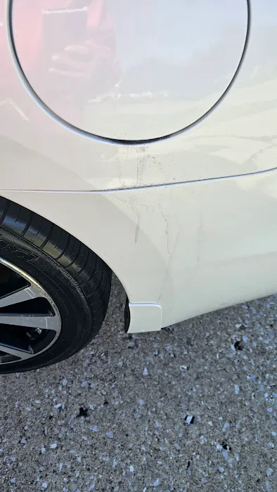 Country Club Car Wash Picture 5